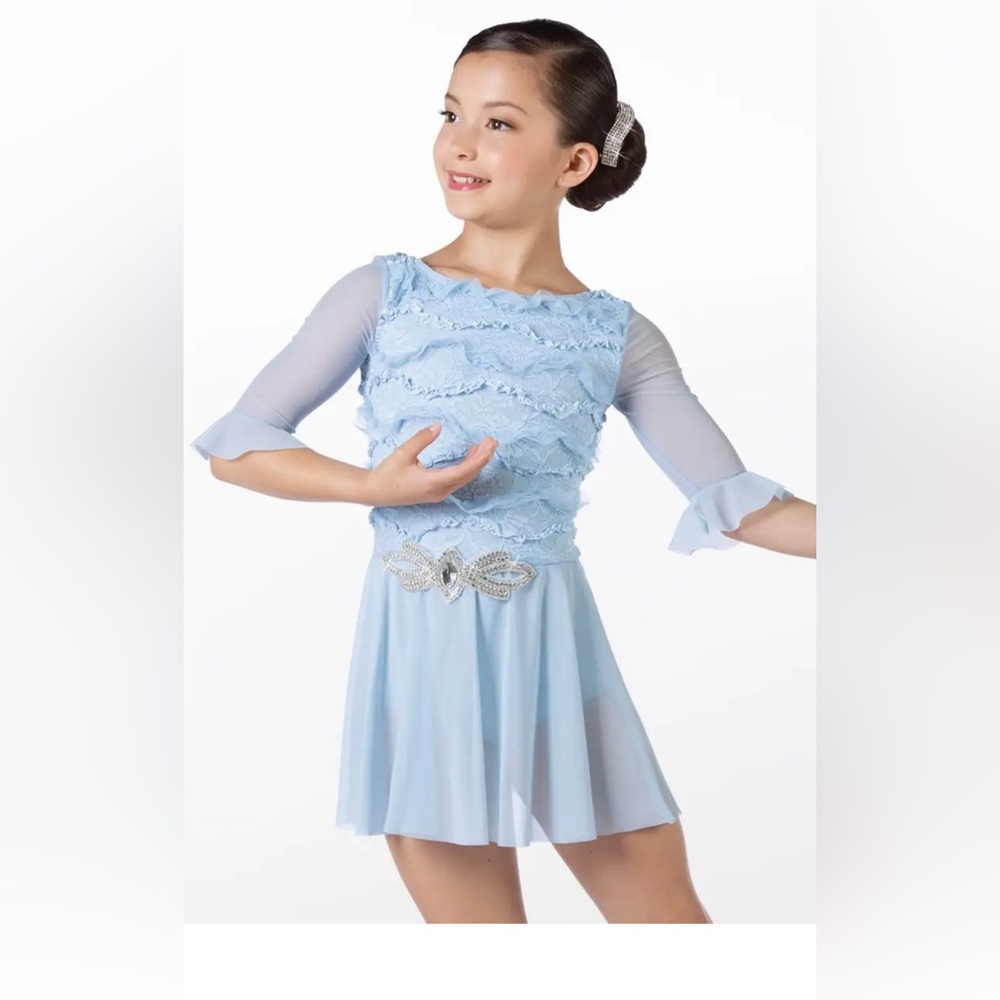 Weissman girl blue costume